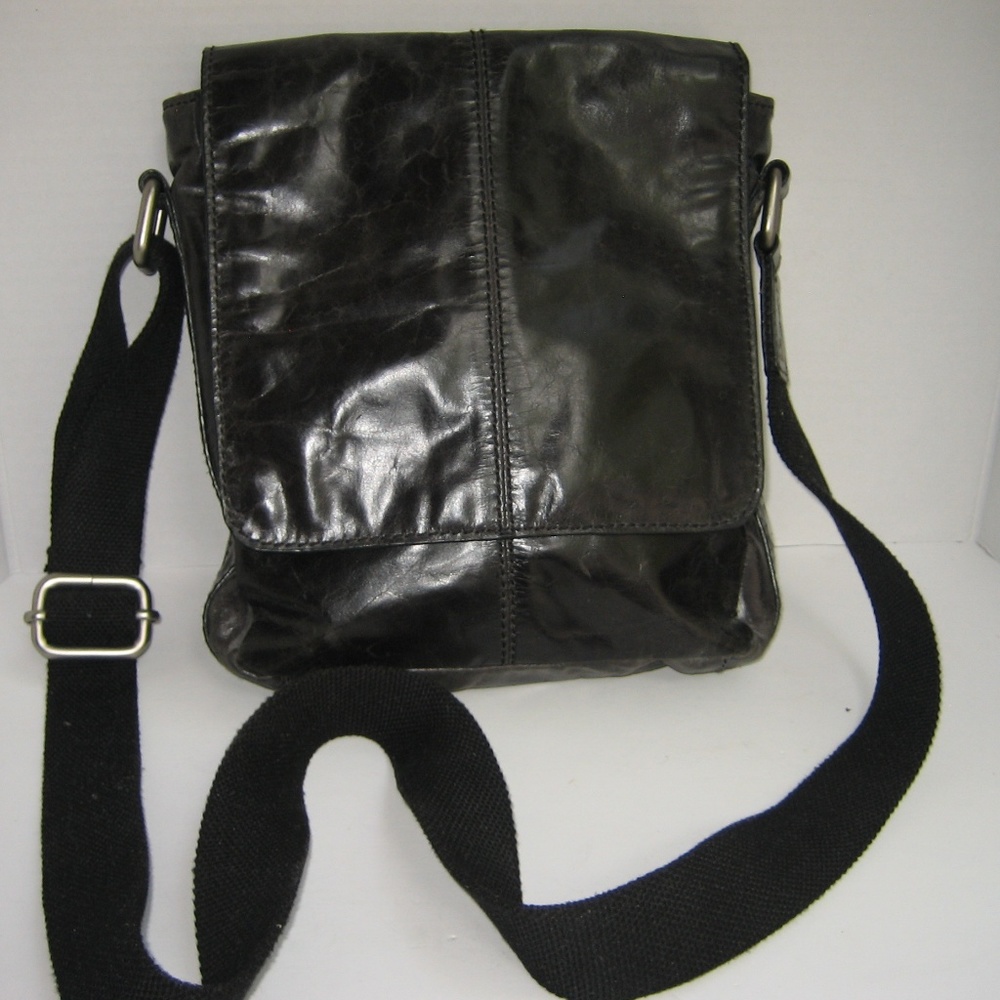 FOSSIL BRAND Black Genuine Leather Crossbody Bag